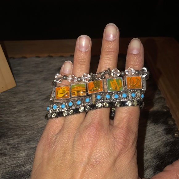 Bracelets - Picture 2 of 2